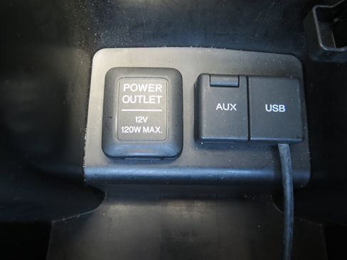 Used 2011 Honda Accord EX-L image 24