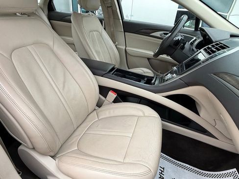 Used 2017 Lincoln MKZ Reserve w/ Climate Package image 12