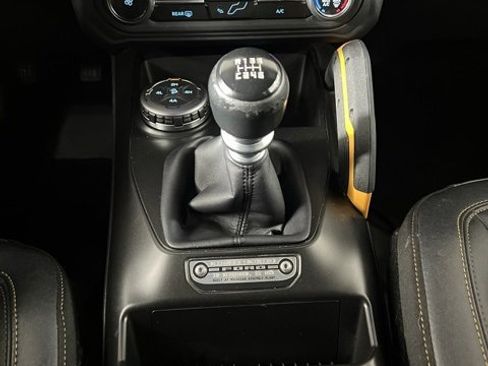 Used 2023 Ford Bronco Badlands image 28