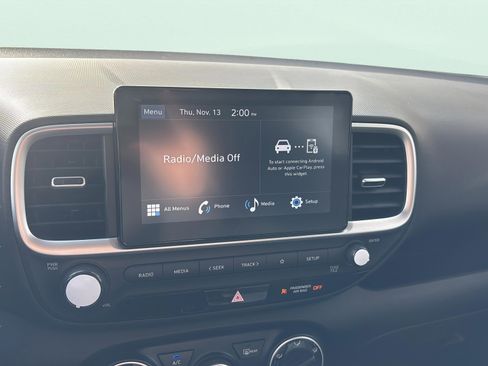 New 2026 Hyundai Venue SE image 14