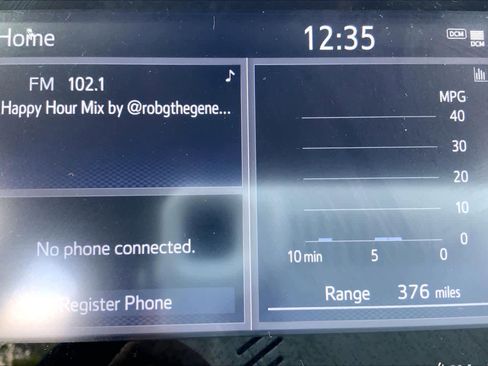 Used 2024 Toyota Camry SE image 34