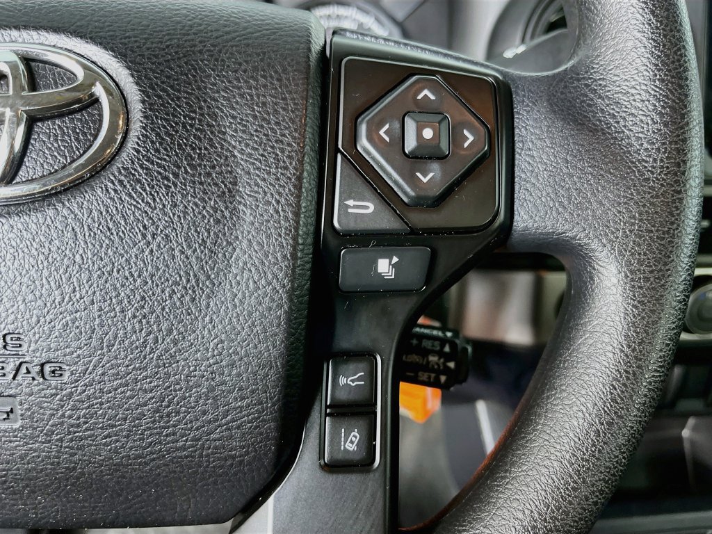 Used 2021 Toyota Tacoma SR AWD/4WD image 15