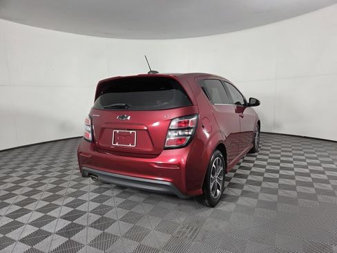 Used 2018 Chevrolet Sonic LT w/ Convenience Package FWD image 6