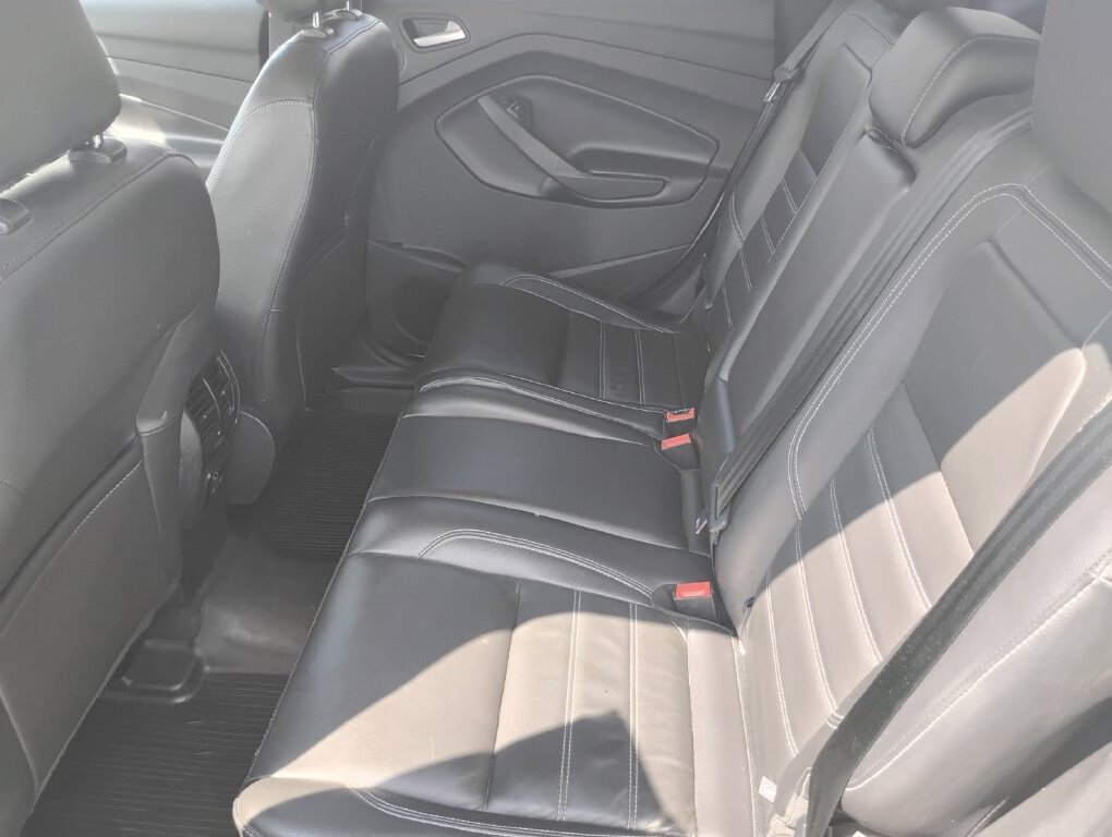Used 2018 Ford Escape Titanium AWD/4WD image 11