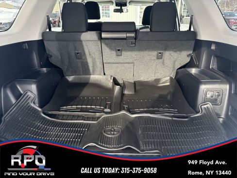 Used 2017 Toyota 4Runner TRD Off-Road image 34