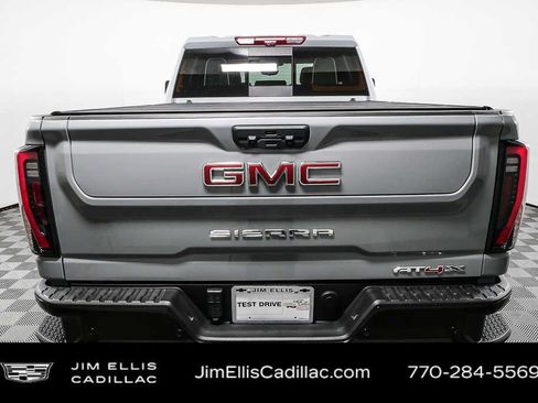 Used 2024 GMC Sierra 2500 AT4X AWD/4WD image 28