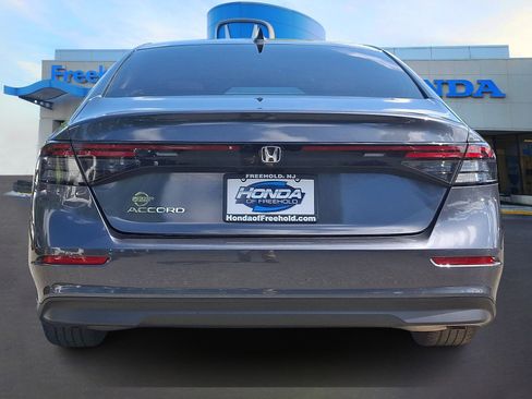 Certified 2024 Honda Accord LX image 5