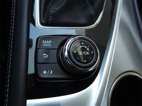 Used 2017 INFINITI Q60 w/ Premium Plus Package 3.0T image 24