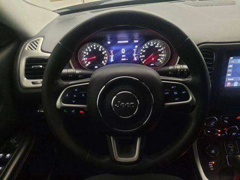 Used 2018 Jeep Compass Sport w/ Tech Group AWD/4WD image 22