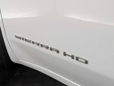 Used 2024 GMC Sierra 3500 SLE w/ SLE Value Package image 11