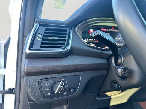 Used 2024 Audi Q5 2.0T Premium Plus image 16