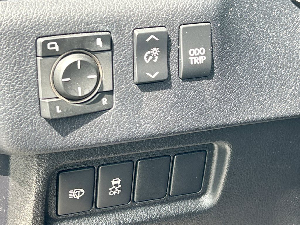 Used 2019 Lexus GX 460 Premium AWD/4WD image 12