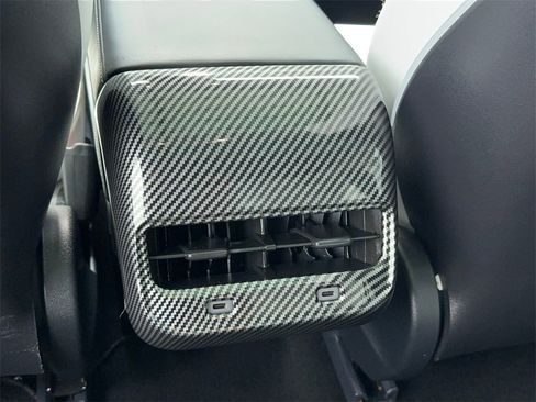 Used 2021 Tesla Model 3 Performance image 45