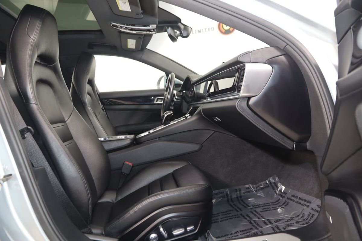 Used 2018 Porsche Panamera 4 AWD/4WD image 14