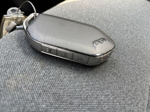 Used 2025 Kia K4 FWD image 18