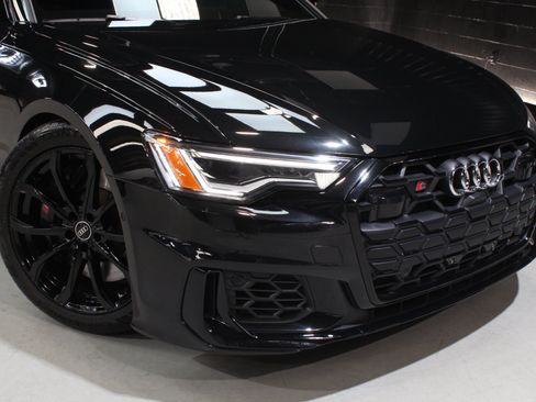 Used 2025 Audi S6 Premium Plus AWD/4WD image 7