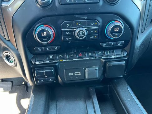 Used 2023 Chevrolet Silverado 2500 High Country w/ Z71 Off-Road Package AWD/4WD image 36