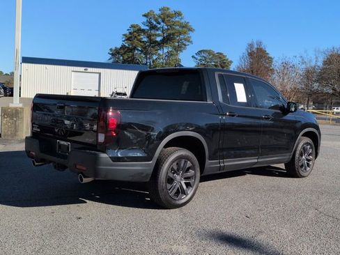 Used 2024 Honda Ridgeline Sport image 3