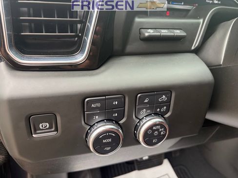 Used 2025 GMC Sierra 1500 Denali Ultimate AWD/4WD image 11
