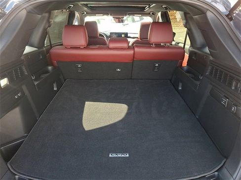 Used 2025 MAZDA CX-70 3.3 Turbo w/ Premium Plus Pkg image 29