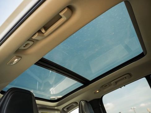 Certified 2023 Volvo XC90 B6 Ultimate w/ Protection Package Premier AWD/4WD image 34