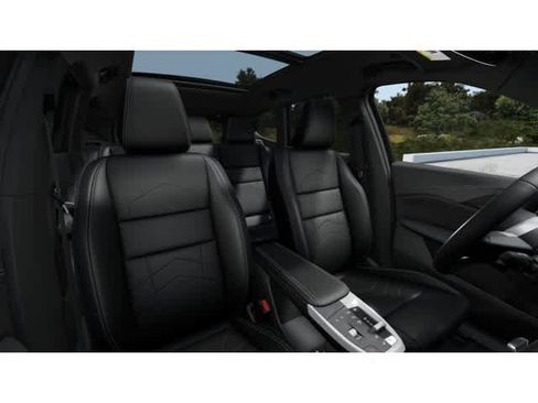 New 2025 BMW X1 xDrive28i w/ Convenience Package image 11