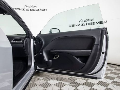 Used 2019 Dodge Challenger SRT Hellcat image 16