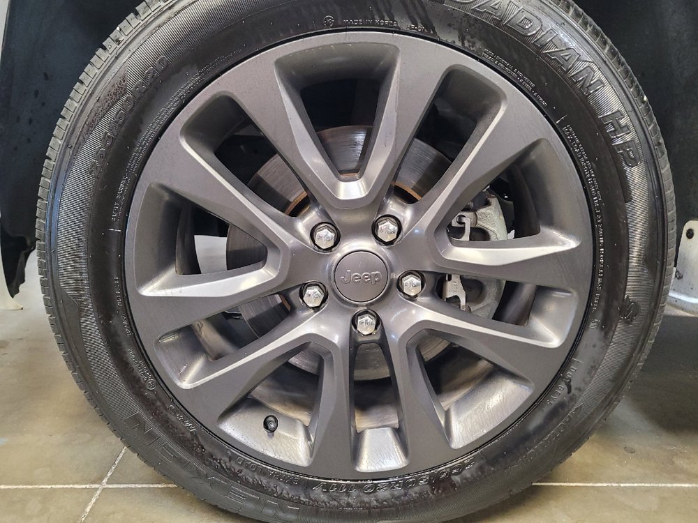 Used 2019 Jeep Grand Cherokee High Altitude AWD/4WD image 31