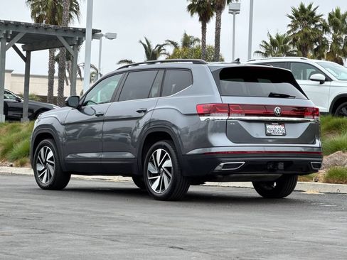 Used 2024 Volkswagen Atlas SE FWD image 6