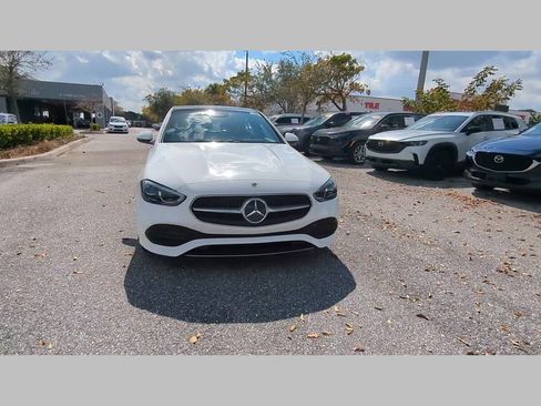 Used 2025 Mercedes-Benz C 300 4MATIC Sedan image 18