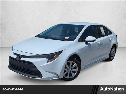 Certified 2026 Toyota Corolla LE FWD image 1