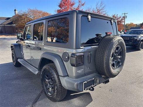 Used 2021 Jeep Wrangler Unlimited Sport image 5