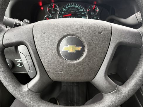New 2025 Chevrolet Express 2500 w/ Driver Convenience Package image 15