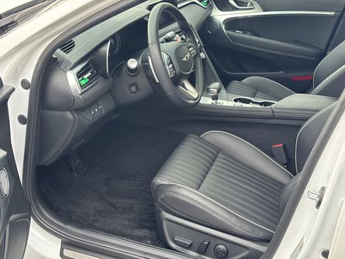 Used 2026 Genesis G70 2.5T Prestige RWD image 11