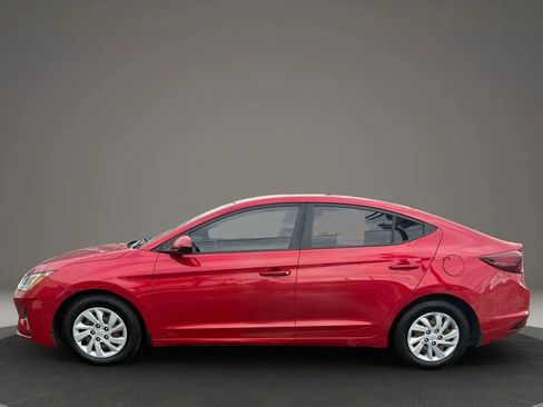 Used 2020 Hyundai Elantra SE image 8