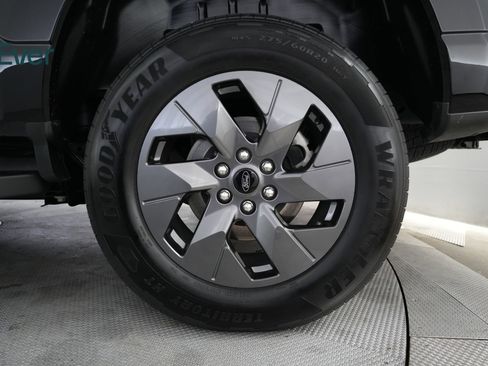 Used 2024 Ford F150 Lightning Flash AWD/4WD image 10