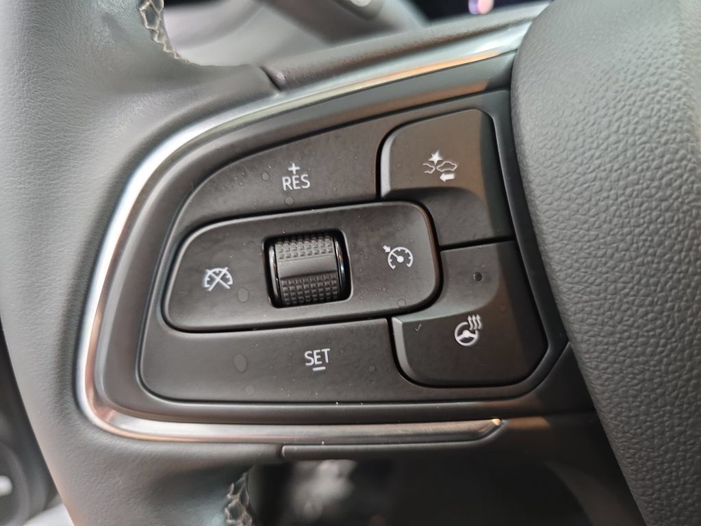 Certified 2024 Buick Encore GX Avenir w/ Avenir Technology Package AWD/4WD image 17