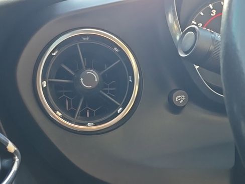 Used 2017 Chevrolet Camaro SS image 23