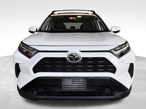 Used 2023 Toyota RAV4 XLE AWD/4WD image 2
