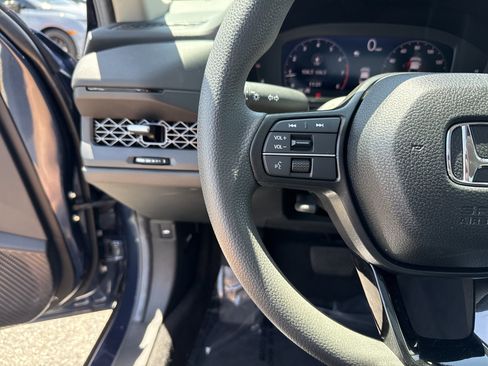 Certified 2025 Honda Accord SE image 23