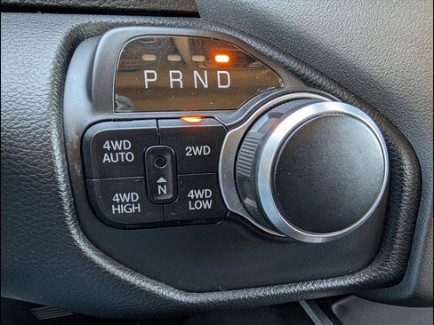 Used 2020 RAM 1500 Big Horn image 11