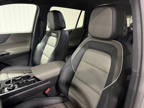 New 2026 Chevrolet Equinox LT w/ Convenience Package II image 11