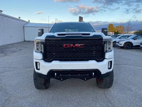 Used 2020 GMC Sierra 2500 Denali w/ Denali Ultimate Package image 2