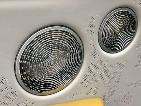 New 2026 Rolls-Royce Cullinan image 8