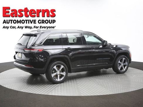 Used 2023 Jeep Grand Cherokee 4WD 4xe image 47