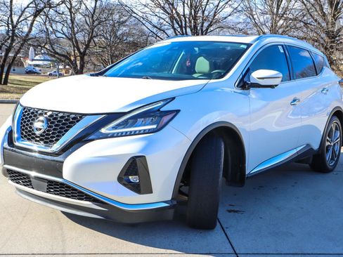 Used 2019 Nissan Murano Platinum w/ Cargo Package image 3