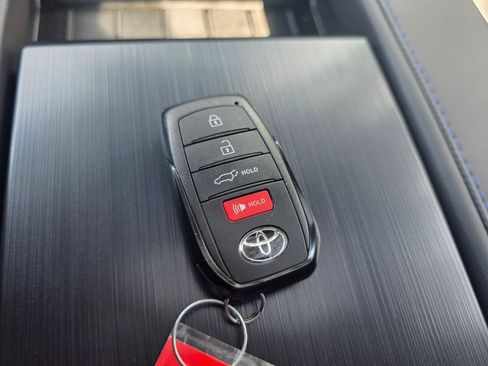 Used 2026 Toyota Sequoia Platinum image 34