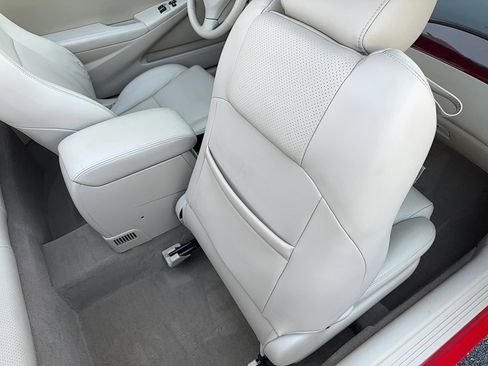 Used 2005 Toyota Solara SLE image 20