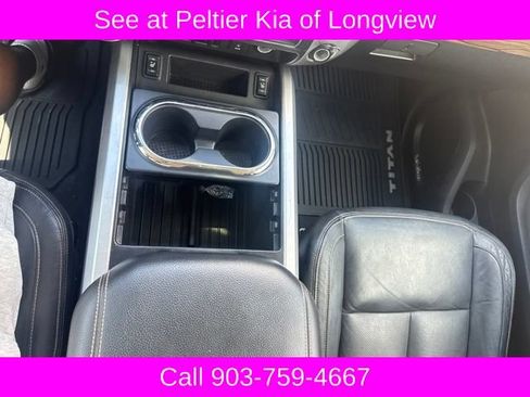 Used 2017 Nissan Titan SL AWD/4WD image 18