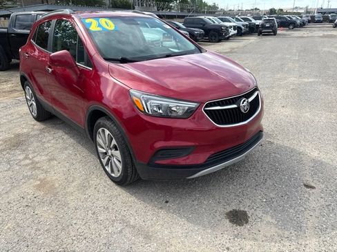 Used 2020 Buick Encore Preferred FWD image 1